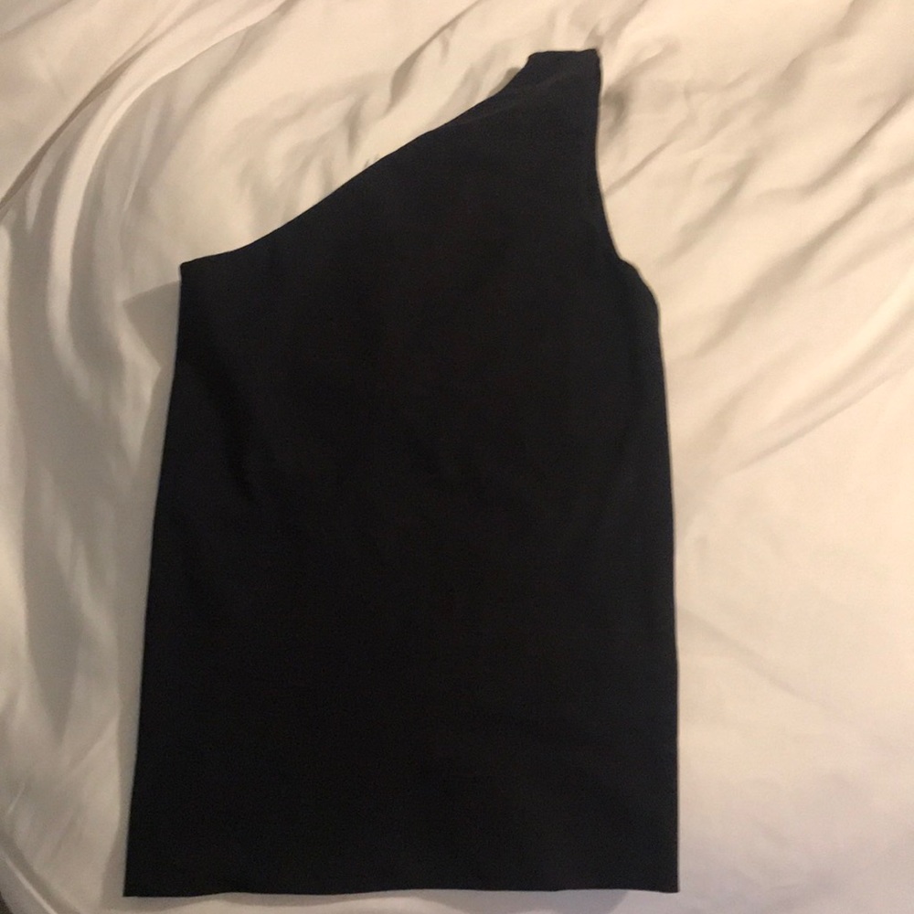 One shoulder theory black tank top